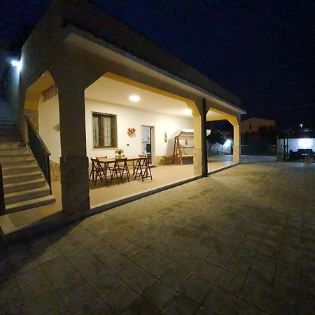 Villa La Sosta - 150M Dal Mare - Patio Privato E Areal Relax Arenella  Exterior foto